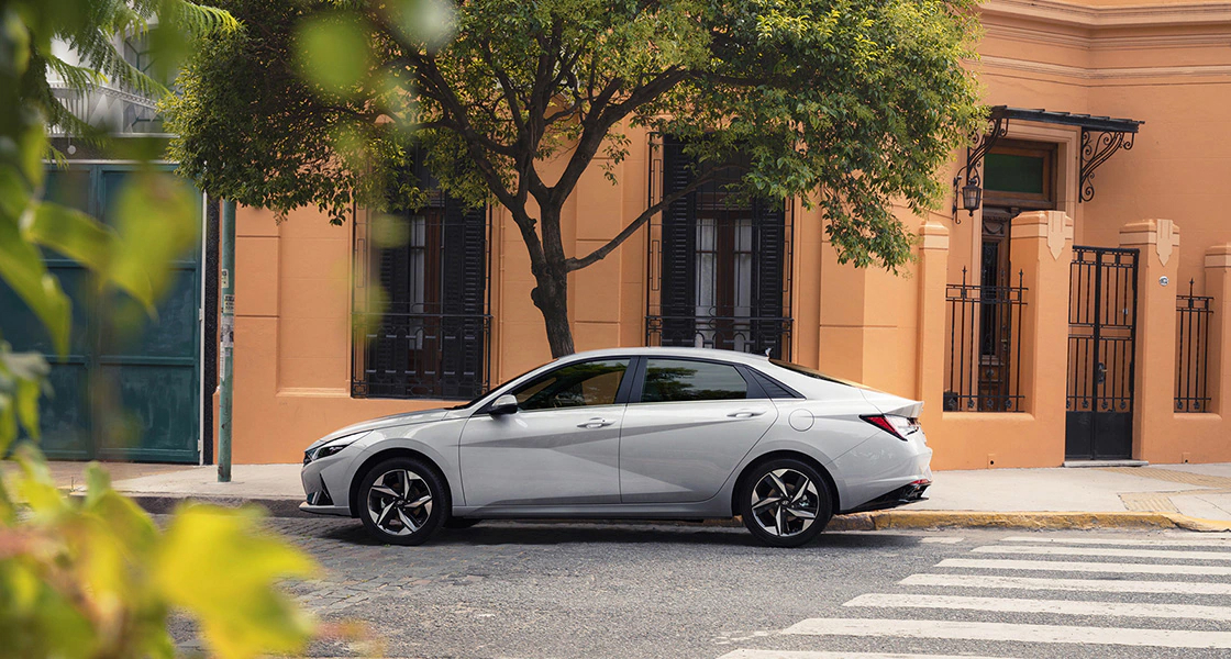 Дизайн Hyundai ELANTRA | Сучасний Седан | Аеліта - фото 35